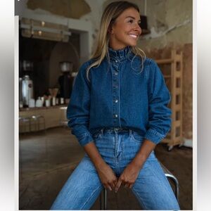 Easy Clothes ♥️ Classic Blue Denim Jacket with Ruffle Collar